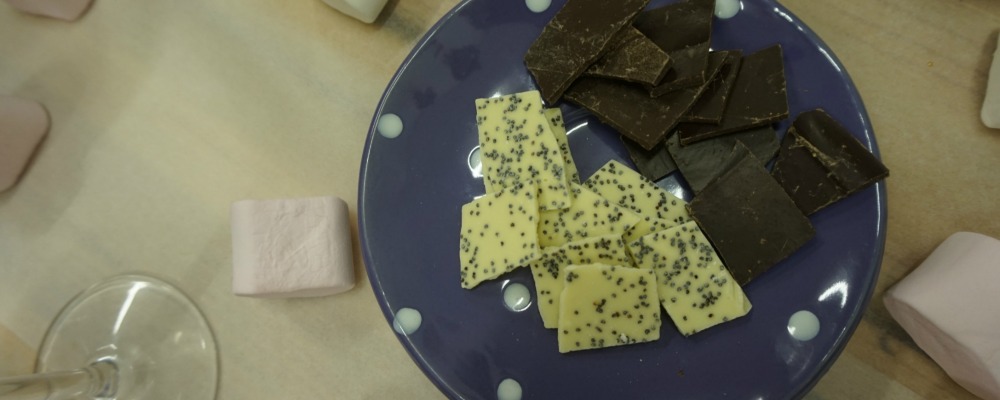 The lemon and poppy seed white chocolate from my chocolate was a delicious homemade luxury chocolate making treat!